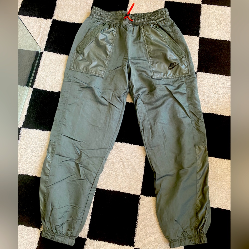 Nike Pant size S